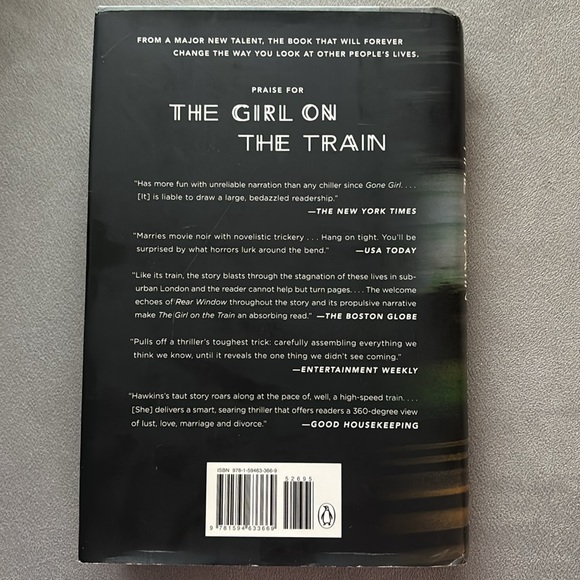 The Girl on the Train by Paula Hawkins - Picture 2 of 3